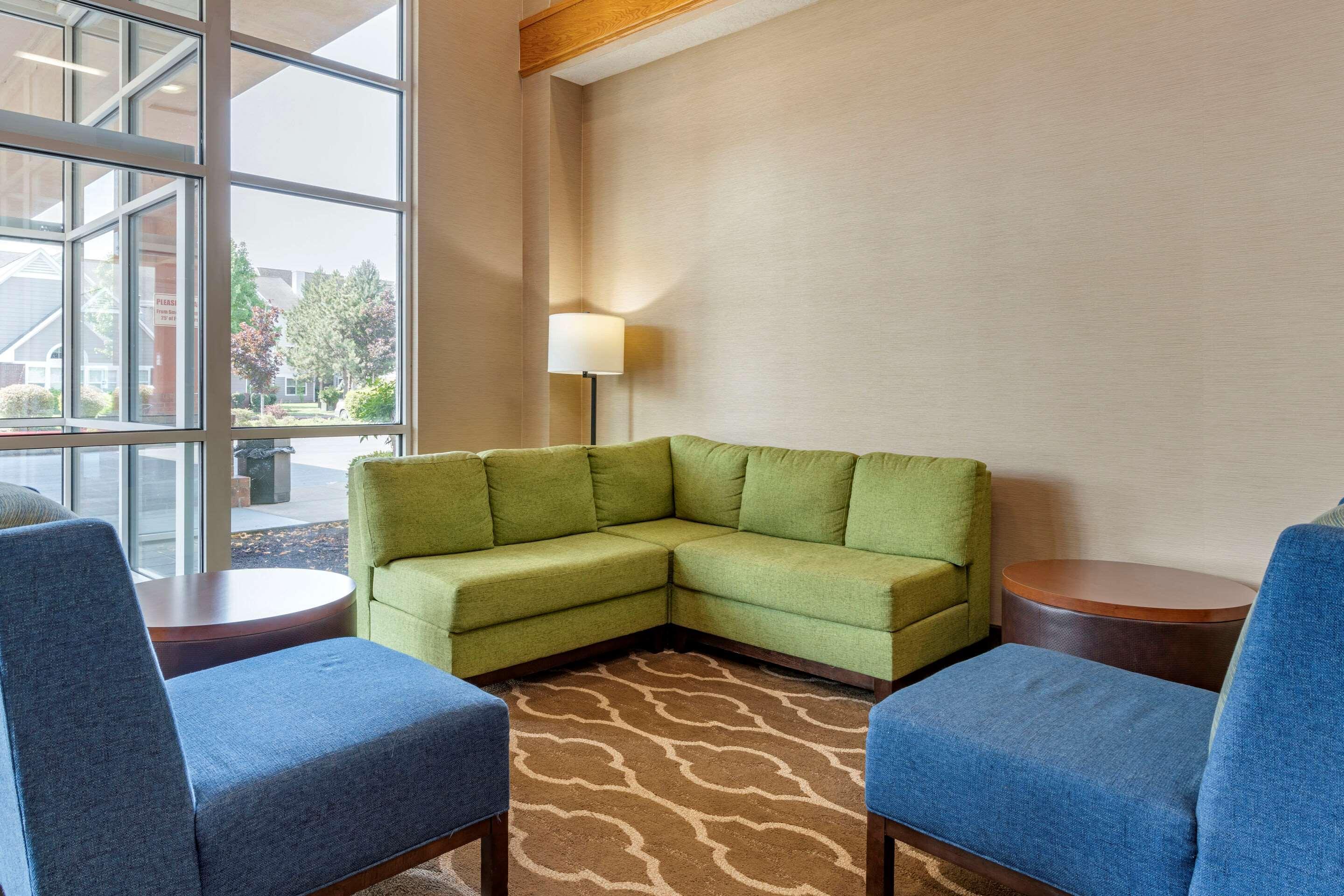 Comfort Suites Salem Eksteriør bilde