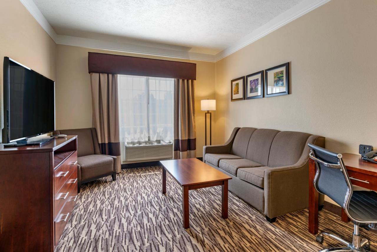 Comfort Suites Salem Eksteriør bilde