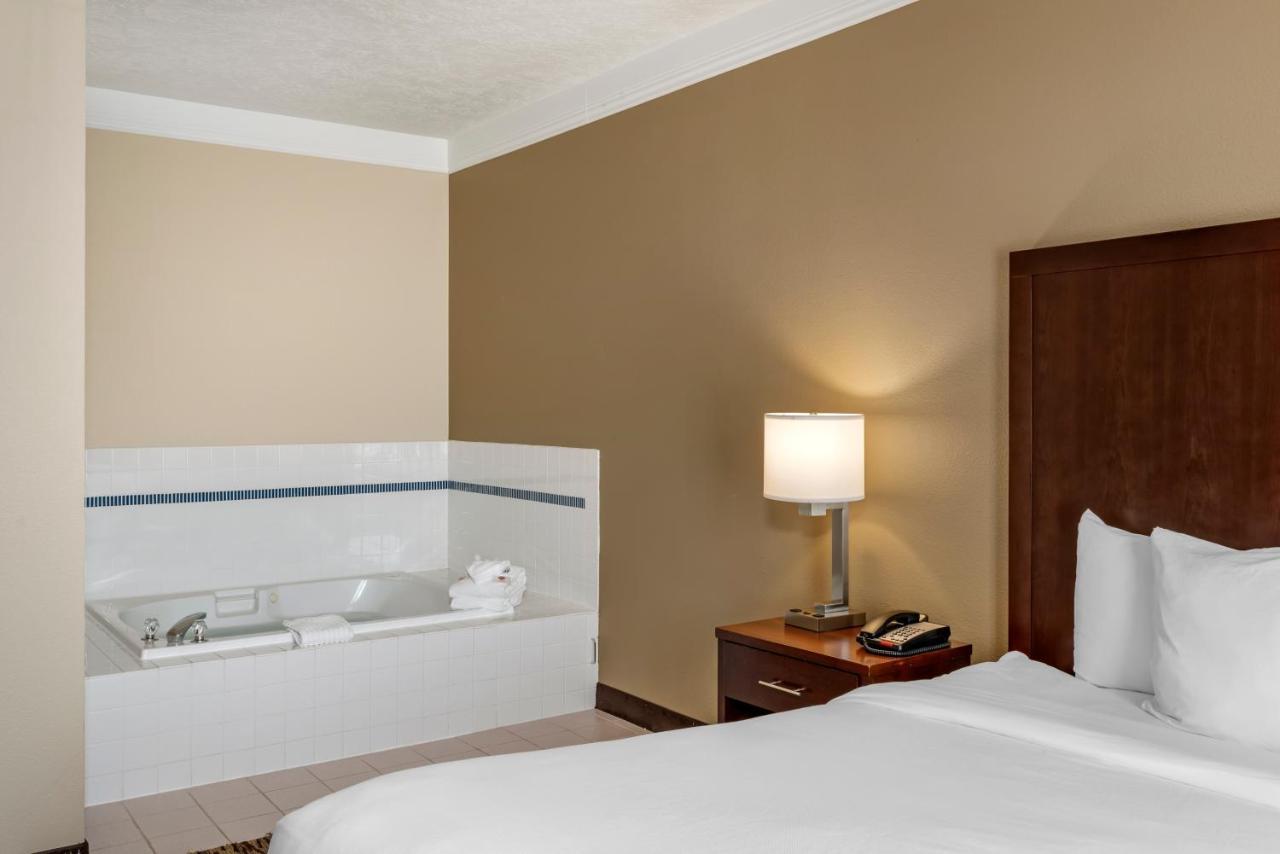 Comfort Suites Salem Eksteriør bilde